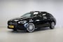 Mercedes-Benz CLA Shooting Brake 250 e AMG Line - Pano - CarPlay - Stoelverw. - ACC
