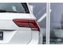 Volkswagen Tiguan 1.5 TSI ACT Highline Business R | Pano | E-Trekhaak