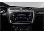 Volkswagen Tiguan 1.5 TSI ACT Highline Business R | Pano | E-Trekhaak