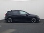 Volkswagen Golf 1.5eTSI/150PK DSG R-Line · Navigatie · Camera + Parkeersensoren · Apple/Android · Garantie t/m 11-11-2026