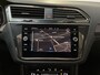 Volkswagen Tiguan 1.5 TSI 150pk DSG R-Line Business+ Panoramadak Virtual Cockpit Sfeerverlichting DAB+