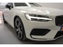 Volvo V60 2.0 B3 Momentum Advantage Aut. [ Adapt.cruise Navi Camera Trekhaak ]