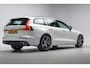 Volvo V60 2.0 B3 Momentum Advantage Aut. [ Adapt.cruise Navi Camera Trekhaak ]