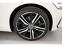 Volvo V60 2.0 B3 Momentum Advantage Aut. [ Adapt.cruise Navi Camera Trekhaak ]
