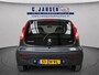 Peugeot 107 1.0-12V XS Urban Move 5 deurs! | AUX aansluiting | Airco | Isofix-bevestigingspunten voor kinderzitjes