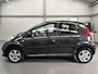Peugeot 107 1.0-12V XS Urban Move 5 deurs! | AUX aansluiting | Airco | Isofix-bevestigingspunten voor kinderzitjes