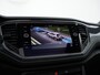 Volkswagen T-Roc 1.5 TSI 150pk DSG R-line Sport · Camera · Panoramadak · Apple/Android Car Play · Alarm · Trekhaak · 18'' Inch ·
