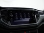 Volkswagen T-Roc 1.5 TSI 150pk DSG R-line Sport · Camera · Panoramadak · Apple/Android Car Play · Alarm · Trekhaak · 18'' Inch ·
