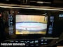 Toyota Auris Touring Sports 1.8 Hybrid Lease Exclusive. Leer. Navi. Camera. 17 inch. Dealer onderhouden met NAP