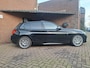 BMW 1-Serie 118i Edition M Sport Shadow Line Panoramadak / Apple Carplay / Stoelverwarming / Cruise Controle /