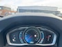 Volvo V60 2.4 D6 AWD ACC BLIS SCHUIFDAK LEDER XENON TREKHAAK ORIG NL NAP