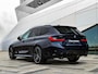 BMW 3-Serie Touring 330e Xdrive M Sport |Pano|Carbon|HUD|H&K