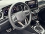 Volkswagen T-Roc 1.5 TSI R-Line Edition / Applecarplay/AndroidAuto / Digital Cockpit / Stoelverwarming / Elektrische achterklep /