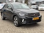 Volkswagen T-Roc 1.5 TSI R-Line Edition / Applecarplay/AndroidAuto / Digital Cockpit / Stoelverwarming / Elektrische achterklep /