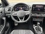 Volkswagen T-Roc 1.5 TSI R-Line Edition / Applecarplay/AndroidAuto / Digital Cockpit / Stoelverwarming / Elektrische achterklep /