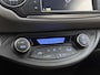 Toyota Yaris 1.5 Hybrid Dynamic Bi-Tone | Navigatie | Leder |