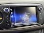 Toyota Yaris 1.5 Hybrid Dynamic Bi-Tone | Navigatie | Leder |