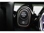 Mercedes-Benz CLA Shooting Brake 180 Business Solution Luxury Leer, Camera, Apple Carplay, Sfeerverlichting, LED, PDC