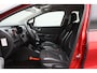 Renault Captur 1.2 TCe Helly Hansen Two-Tone, Navigatie, Keyless, Climate, Trekhaak, PDC, 17"