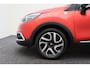 Renault Captur 1.2 TCe Helly Hansen Two-Tone, Navigatie, Keyless, Climate, Trekhaak, PDC, 17"