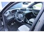Peugeot e-2008 EV GT Pack 50 kWh ADAPTIEVE CRUISE CONTROL - VERWARMDE VOORSTOELEN - NAVIGATIE - DEALER ONDERHOUDEN