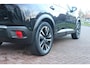 Peugeot e-2008 EV GT Pack 50 kWh ADAPTIEVE CRUISE CONTROL - VERWARMDE VOORSTOELEN - NAVIGATIE - DEALER ONDERHOUDEN