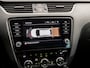 Skoda Octavia 1.0 TSI Sport (APPLE CARPLAY, GROOT NAVI, CLIMATE, STOELVERWARMING, SPORTSTOELEN, GETINT GLAS, CRUISE, TREKHAAK, NIEUWSTAAT)