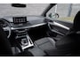 Audi Q5 50 TFSI e S edition Grey & Black