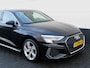 Audi A3 Sportback 30 TFSI Automaat S edition | S-Line | B&O sound | Elektrische stoelen | Camera