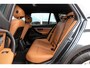 BMW 3-Serie Touring 318i LCI Luxury Edition | NL auto | Facelift | Driving Assistant | Stuurverwarming | Camera | DAB | LED | HiFi | Leer | Sportstoelen | Sportstuur | Cruise control