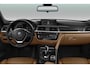BMW 3-Serie Touring 318i LCI Luxury Edition | NL auto | Facelift | Driving Assistant | Stuurverwarming | Camera | DAB | LED | HiFi | Leer | Sportstoelen | Sportstuur | Cruise control