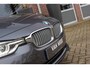 BMW 3-Serie Touring 318i LCI Luxury Edition | NL auto | Facelift | Driving Assistant | Stuurverwarming | Camera | DAB | LED | HiFi | Leer | Sportstoelen | Sportstuur | Cruise control