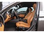 BMW 3-Serie Touring 318i LCI Luxury Edition | NL auto | Facelift | Driving Assistant | Stuurverwarming | Camera | DAB | LED | HiFi | Leer | Sportstoelen | Sportstuur | Cruise control