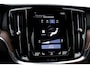 Volvo V60 2.0 T5 Momentum 251 PK - Automaat | Dig. Cockpit | Cruise | Stoelverw. | PDC | NAV + App. Connect | ECC | Elek. Klep | Elek. Trekhaak | LM 18" |