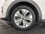 Kia Niro EV e-Niro DynamicLine 64 kWh [ 3-Fase ] {SOH-100%} (INCL-BTW) Aut.*HEATPUMP | LEATHER-FABRIC | NAVI-FULLMAP | DAB+ | ADAPTIVE-CRUISE | CAMERA | HEATED-COMFORTSEATS | KEYLESS | DIGI-COCKPIT | SHIFTPADDLES | CARPLAY | LANE-ASSIST | 17"ALU*