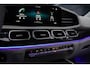 Mercedes-Benz GLS BRABUS 800 4MATIC HUD Massage Full-Carbon Panodak Leer Distronic Standkachel Keyless 360 Camera Burmester Sterrenhemel Airmatic DC Elektr. achterklep Elektr. verstelbare stoelen voor & achter met memory Soft close Elektr. bedienbare trekhaak Elektr. verstelbare stuurwiel Navi PDC LM velgen
