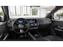 Mercedes-Benz B-klasse 250 e Business Solution AMG | AMG | Panoramadak | Sfeerverlichting | Elektrische achterklep | Distronic |