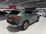 Kia Sportage 1.6 T-GDi Hybrid DynamicPlusLine Schuif kantel dak, Stoel en Stuur verwarming, Apple Carplay/Android Auto, Camera, Navigatie.