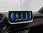 Peugeot e-2008 EV GT Pack 50 kWh 136pk Automaat | 1ste Eigenaar | Navigatie | Adaptieve Cruise Control | Camera | 18"LMV | LED | Stoelverwarming | Keyless Entry/Start | Apple Carplay/Android Auto |