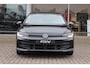 Volkswagen Golf 1.5 eHybrid 204pk Life Edition | SoH 100% | Panoramadak | Trekhaak | Navigatie | Adaptive Cruise | LED Verlichting | PDC