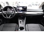 Volkswagen Golf 1.5 eHybrid 204pk Life Edition | SoH 100% | Panoramadak | Trekhaak | Navigatie | Adaptive Cruise | LED Verlichting | PDC