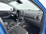 Hyundai Kona 1.0T Comfort | Trekhaak | Camera | Parkeersensoren | 4 Seiz. banden | Apple Carplay | Android Auto |1e eig. |