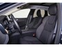 Volvo XC60 T6 Recharge AWD Plus Bright - Panorama/schuifdak - IntelliSafe Assist & Surround - 360º Camera - Harman/Kardon audio - Adaptieve LED koplampen - Verwarmde voorstoelen, stuur & achterbank - Parkeersensoren voor & achter - Elektr. bedienb. voorstoelen met geheugen - Head up display - Draadloze tel. lader - Extra getint glas - 19' LMV