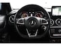 Mercedes-Benz A-klasse 180 Ambition AMG-Line/Panorama/Camera/18 inch/Stoelverwarming