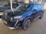 Peugeot 2008 1.2T 130pk Allure Pack | Stoelverwarming | Weinig kilometers | Apple Carplay/Android Auto | Adaptieve Cruise Control | Climate Control