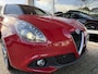 Alfa Romeo Giulietta 1.4 Turbo MultiAir Super 150pk | Rosso Competizione | Dealeronderhouden | Stoelverwarming | Navi | Bi-Xenon | Parkeersensoren | Zeer nette staat