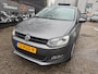 Volkswagen Polo 1.2 TSI Highline 5 deurs, panorama, xenon/led, stoel verwarming, pdc, multi-stuur, navi, cruise, nwe apk