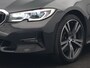 BMW 3-Serie Touring 330e Sportline Plug In Hybrid 293pk Dealer O.H Dravitgau PHEV | Trekhaak af Fabriek | Laser LED | Adaptive Cruise | 360 Camera | Head Up | 19"L.M | Keyless | BLIS |