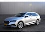 Skoda Octavia Combi 1.4 TSI iV DSG STYLE COMBI | head-up display | elektrisch bedienbare achterklep | Parkeersensoren |