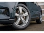Audi E-tron 55 408pk quattro Business Edition 95kWh | Trekhaak Afneembaar | Elek. Stoelen + Memory | Interieur Voorverwarming | Luchtvering | Stoelverwarming